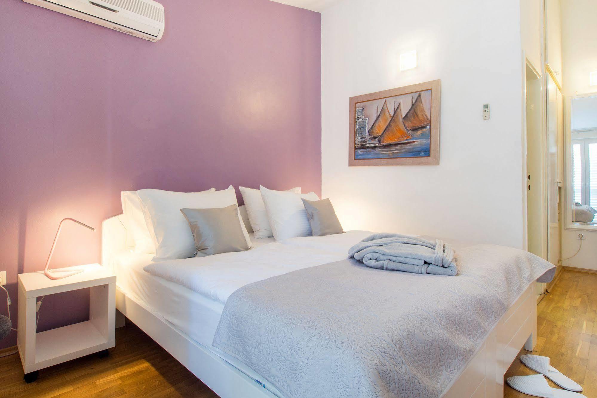 Apartments Zanic On The Beach Podstrana Exterior foto
